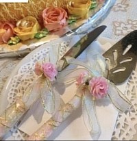 Wedding Cake Organizers provides cake wedding cutter and knife